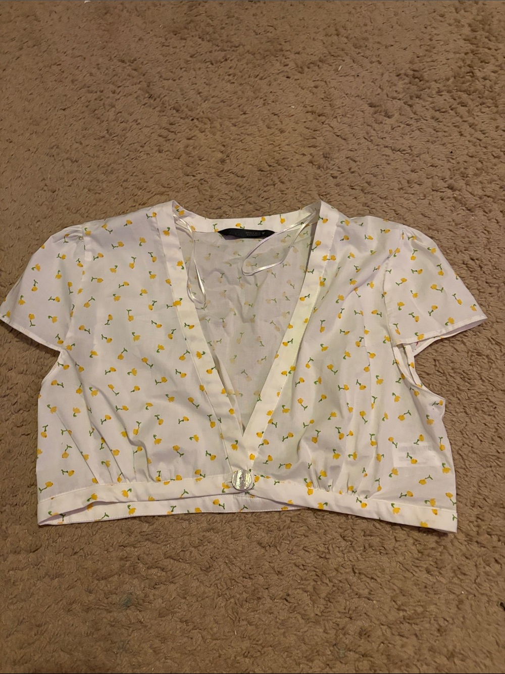 ZARA Women's White Cropped V-Neck Top with Yellow Floral Print
